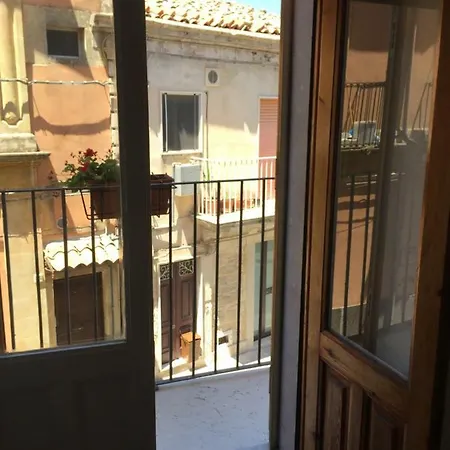 Casa Della Nonna Appartement Monterosso Almo